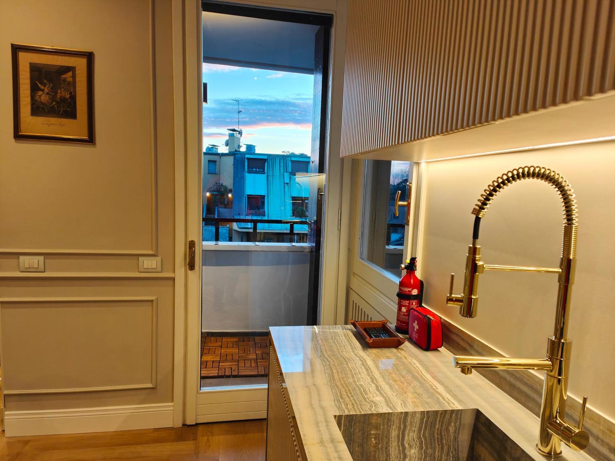 Ottoboni 2A Luxury Penthouse Apartment Milan Exterior photo